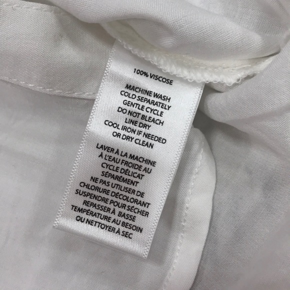 BeachLunchLounge Apple Back Pleat Button Front Shirt - Picture 5 of 7